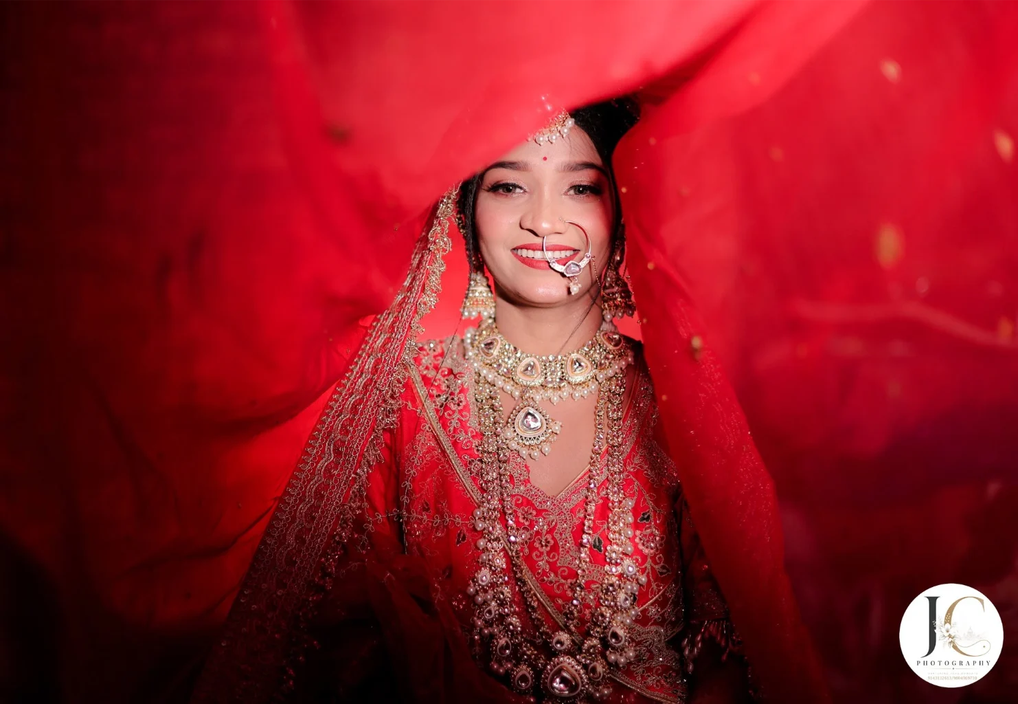 Bride Issu - Frame 4